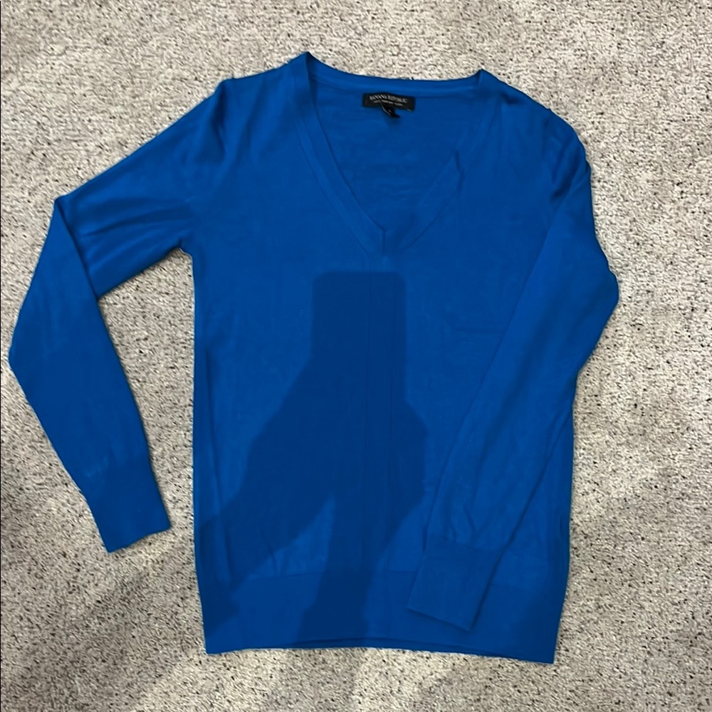 Banana Republic Turquoise Blue V-Neck Sweater